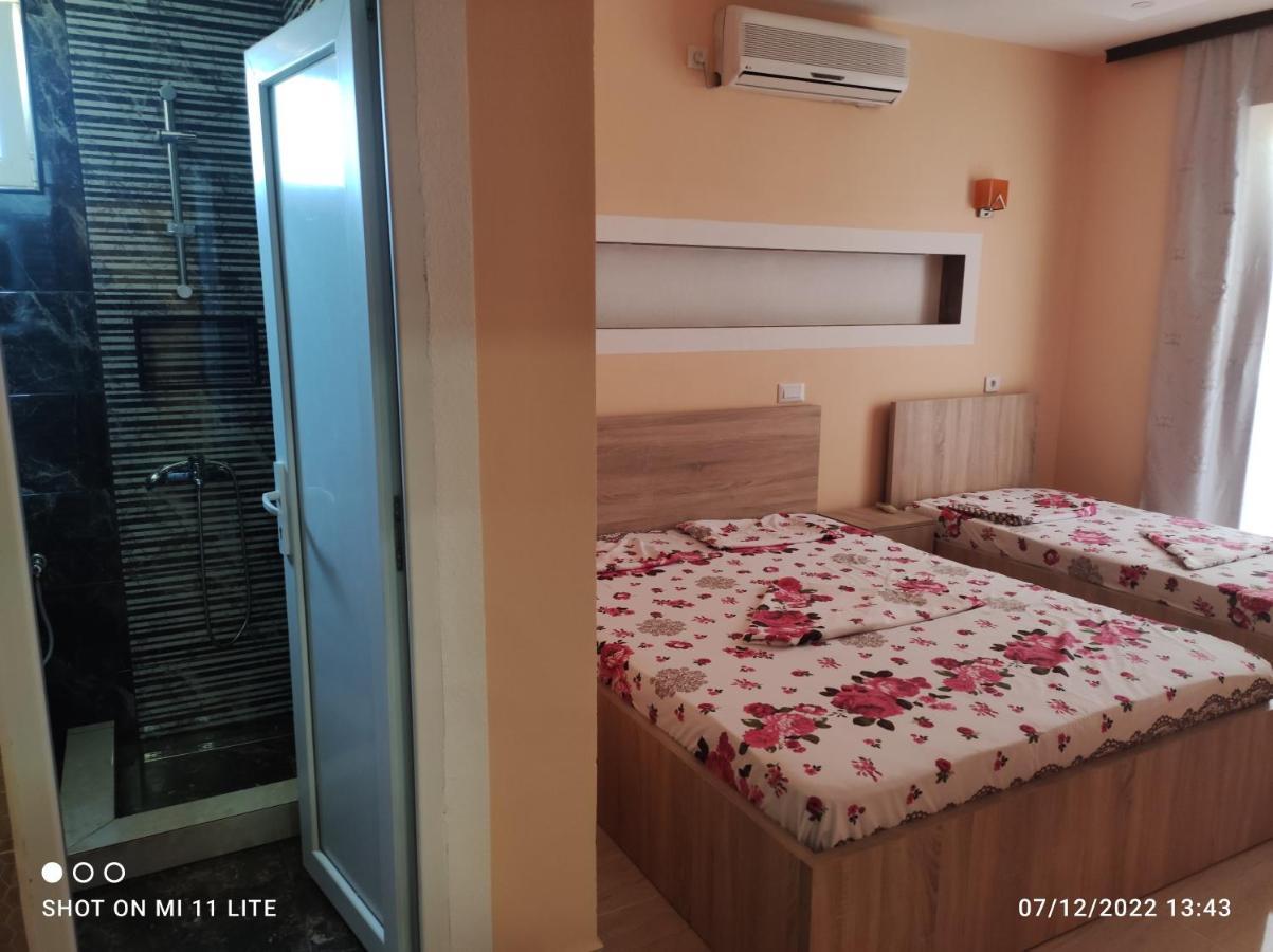 Grandino Rooms & Apartments Ulcinj Zewnętrze zdjęcie