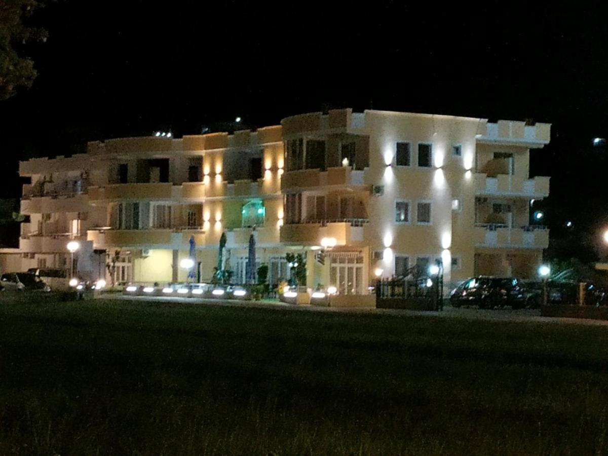 Grandino Rooms & Apartments Ulcinj Zewnętrze zdjęcie