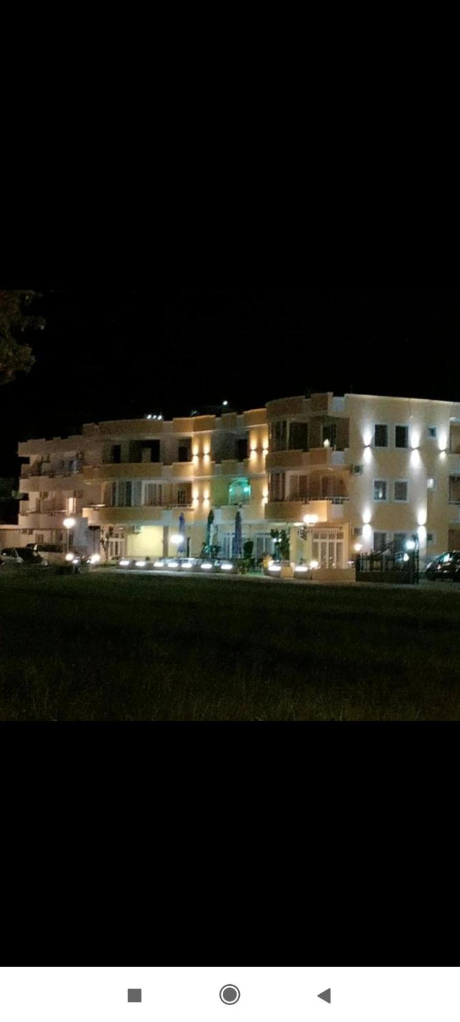 Grandino Rooms & Apartments Ulcinj Zewnętrze zdjęcie