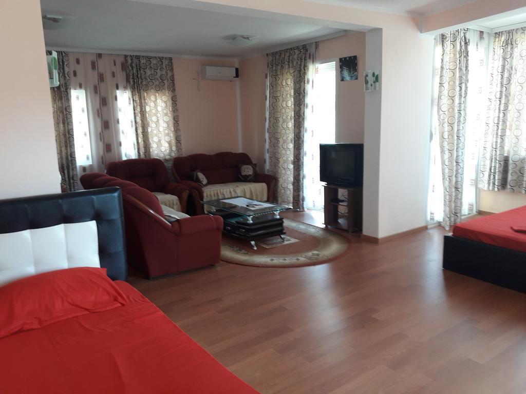 Grandino Rooms & Apartments Ulcinj Zewnętrze zdjęcie